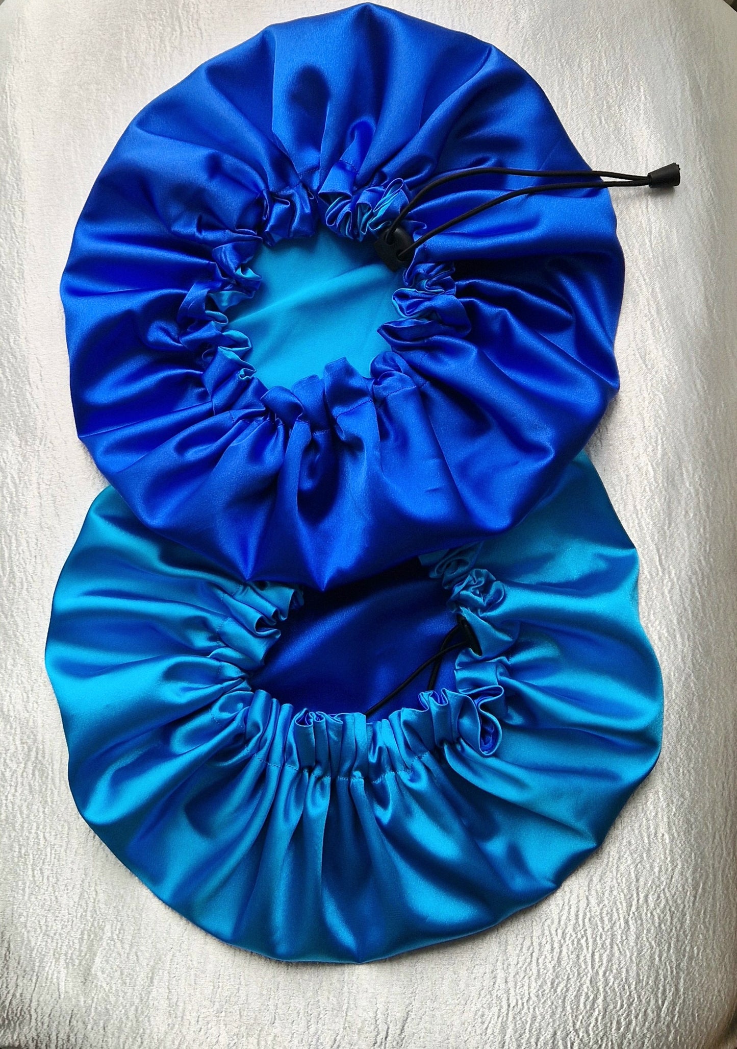 Bonnet en Satin