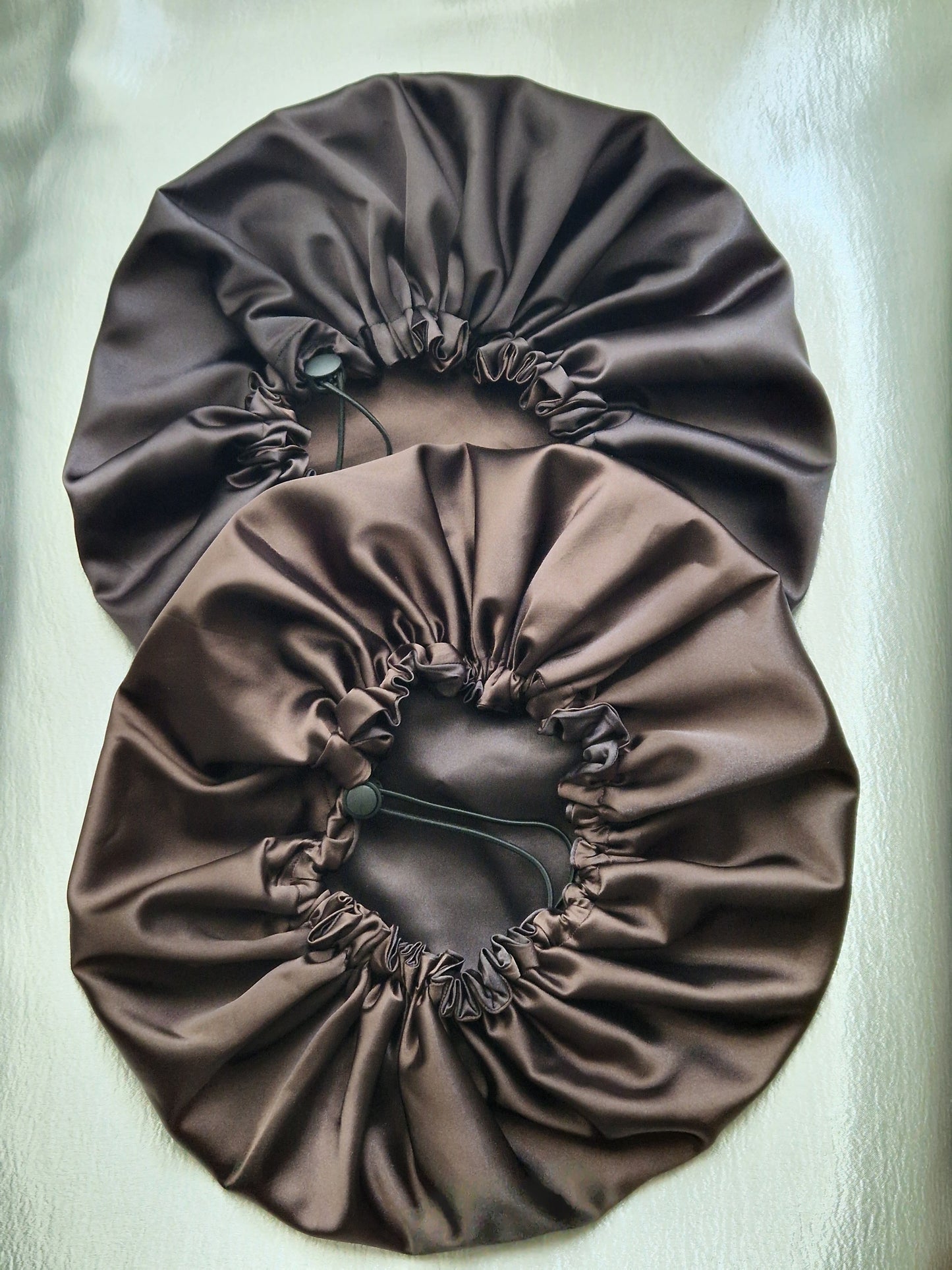 Bonnet en Satin