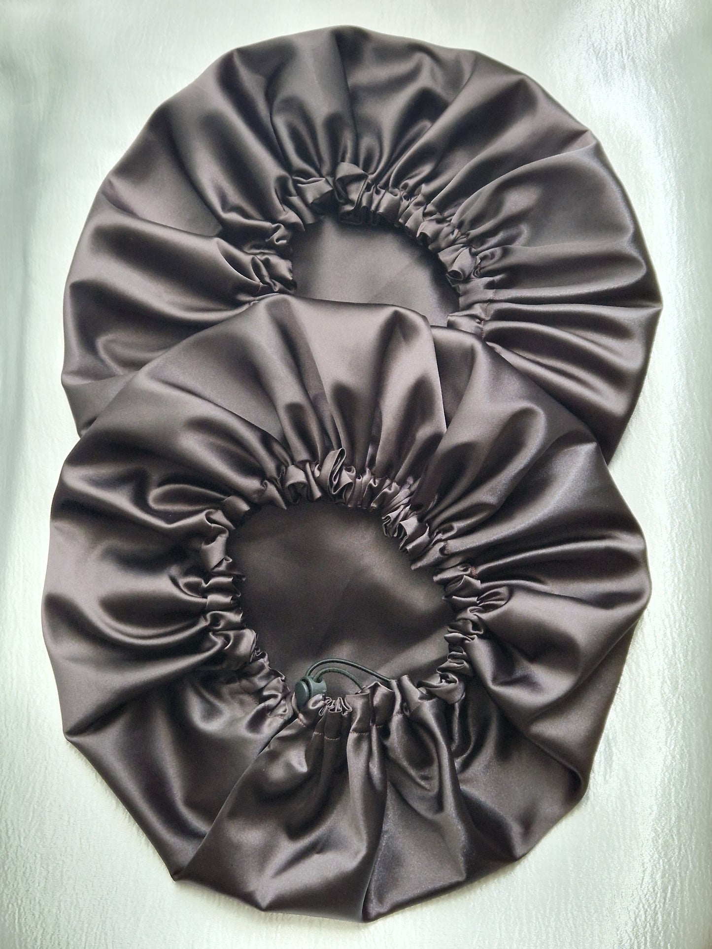 Bonnet en Satin